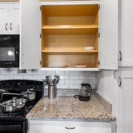 Elegant 2 Bedroom/2 Bath Condo With All Amenities Melbourne Exterior foto